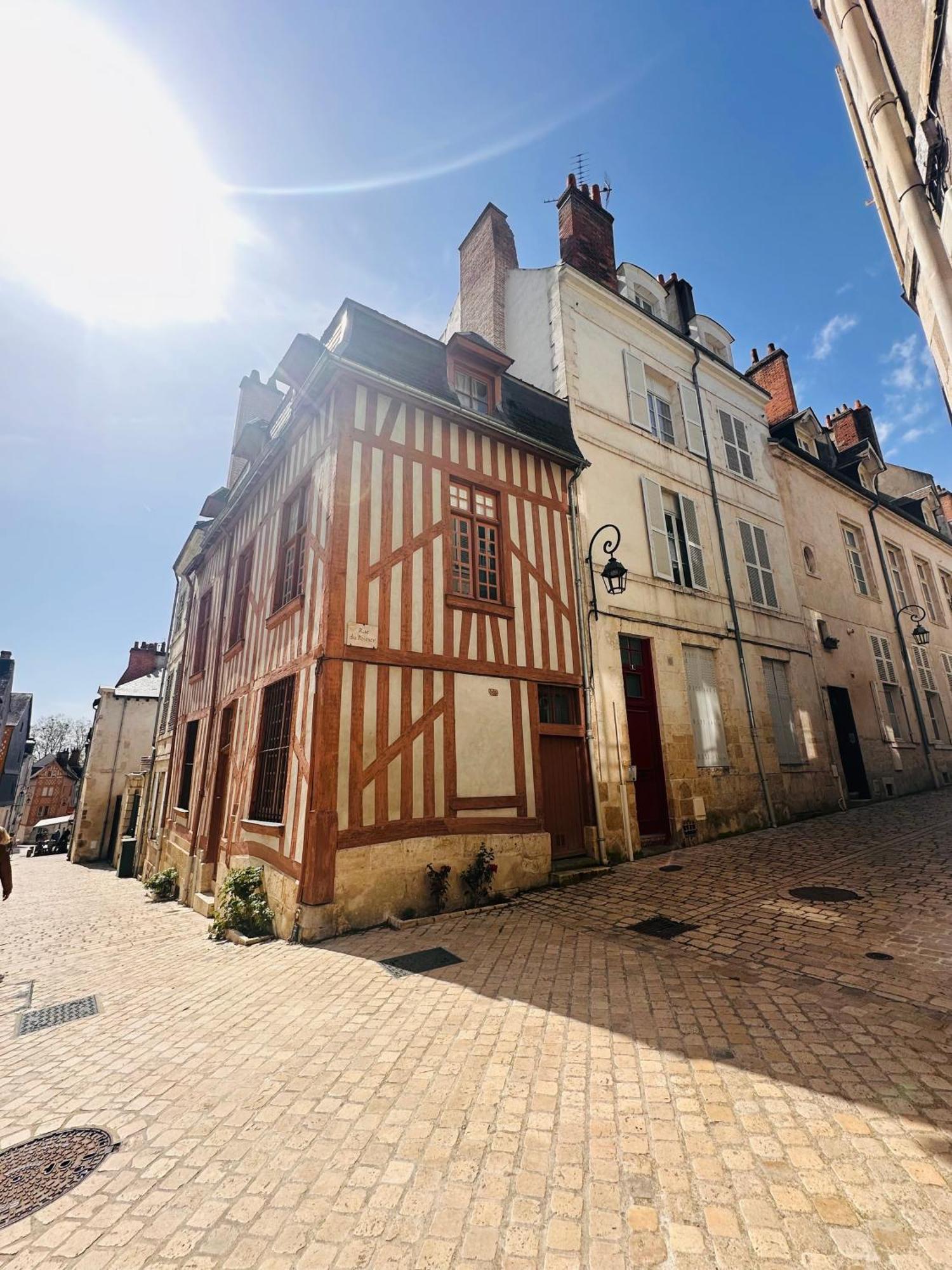 Orleans Centre Historique - Charmant T2 - L'Evasion Orleanaise Exterior foto